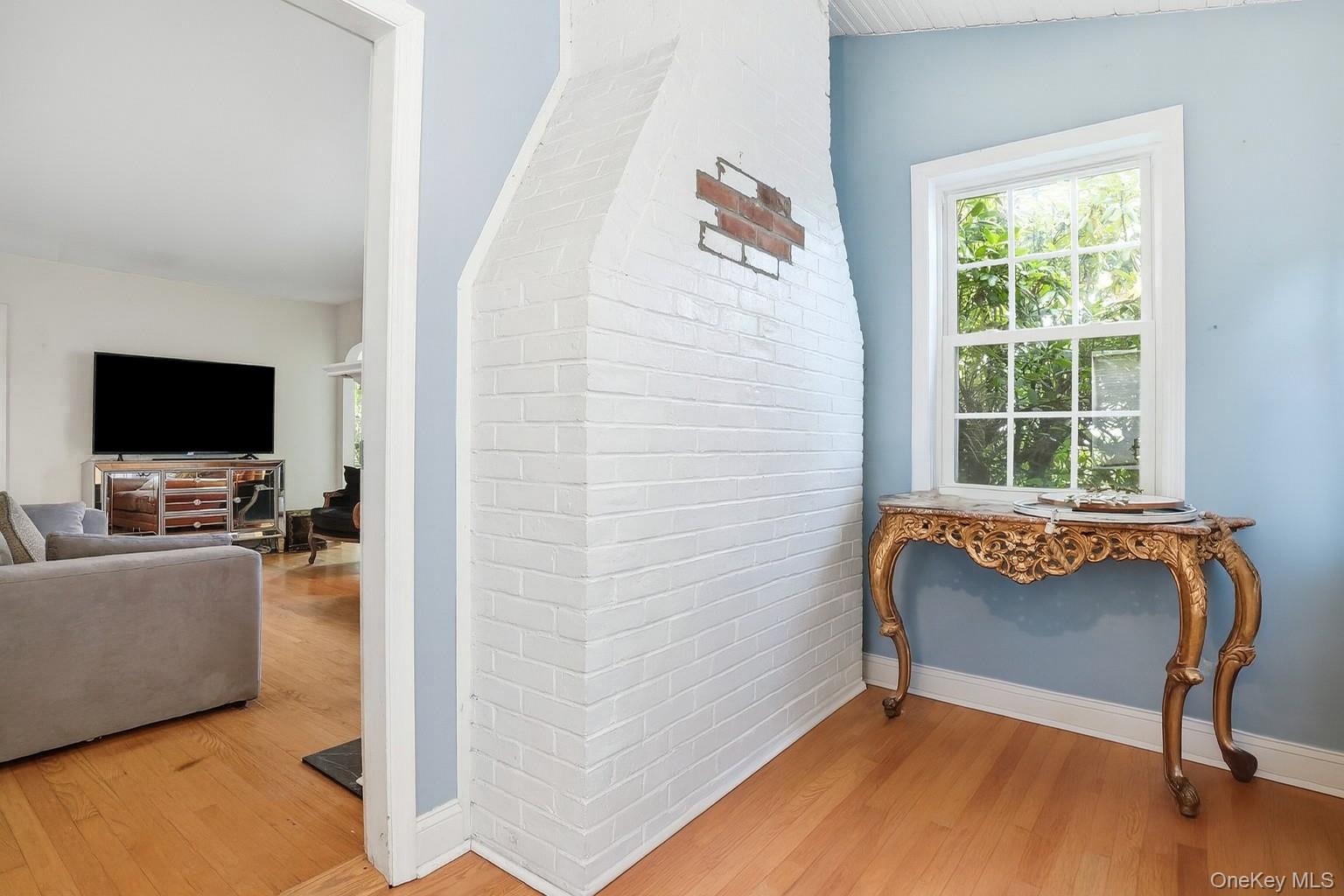 #8 photo, 46 Mitchell Avenue, 뉴욕주 Poughkeepsie , NY 12603