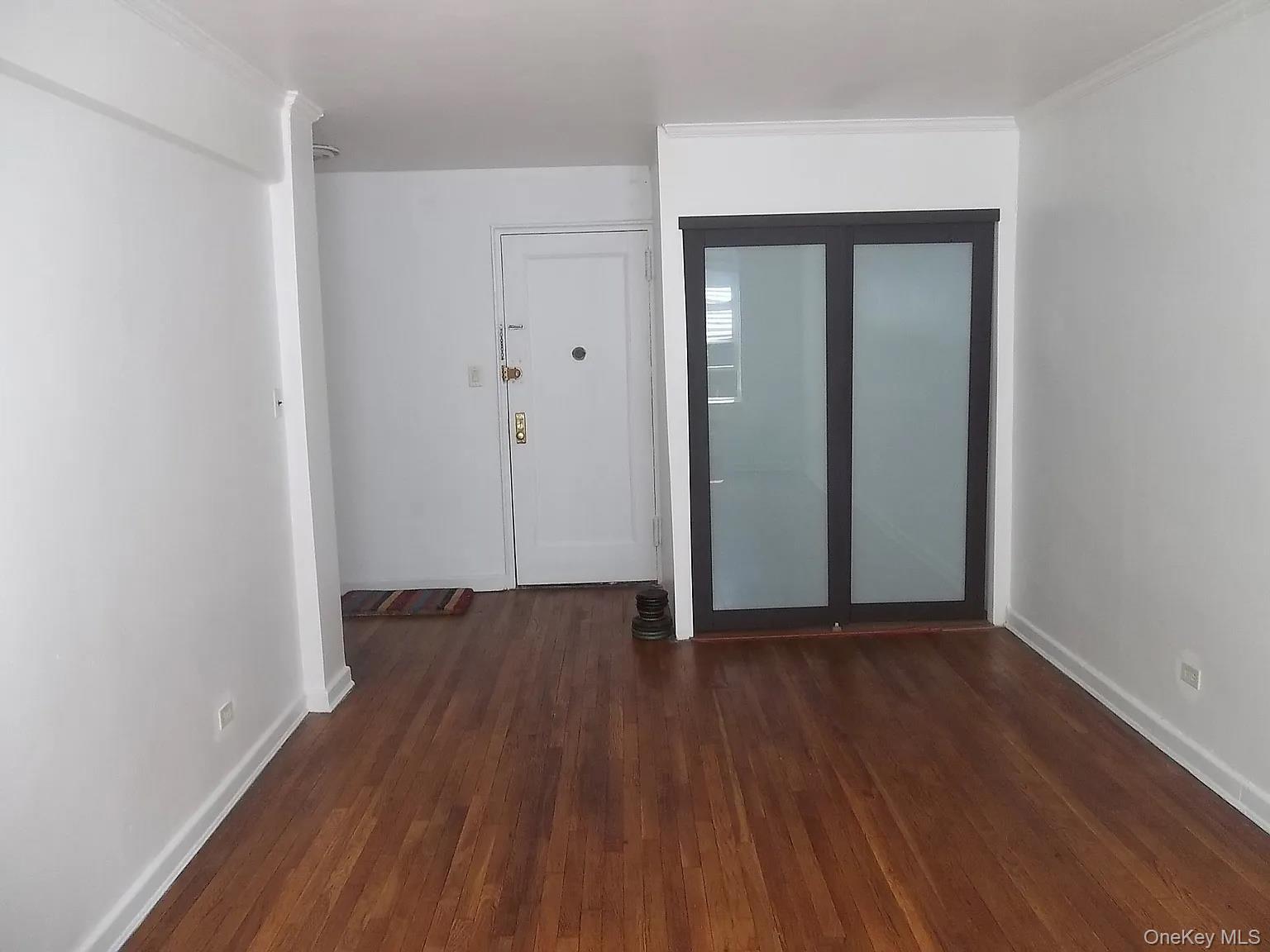 #1 photo, 3310 Avenue H, ब्रुकलीन Brooklyn , NY 11210