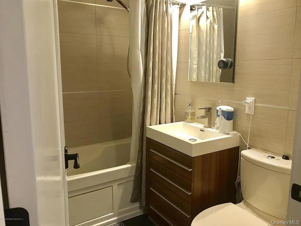 #2 photo, 9917 Shore Road, ब्रुकलीन Brooklyn , NY 11209