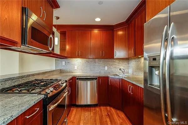 #4 photo, 556 State Street, 布鲁克林 Brooklyn , NY 11217