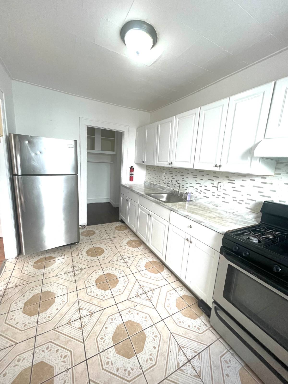 #8 photo, 91-26 183 st, hollis , NY 11423