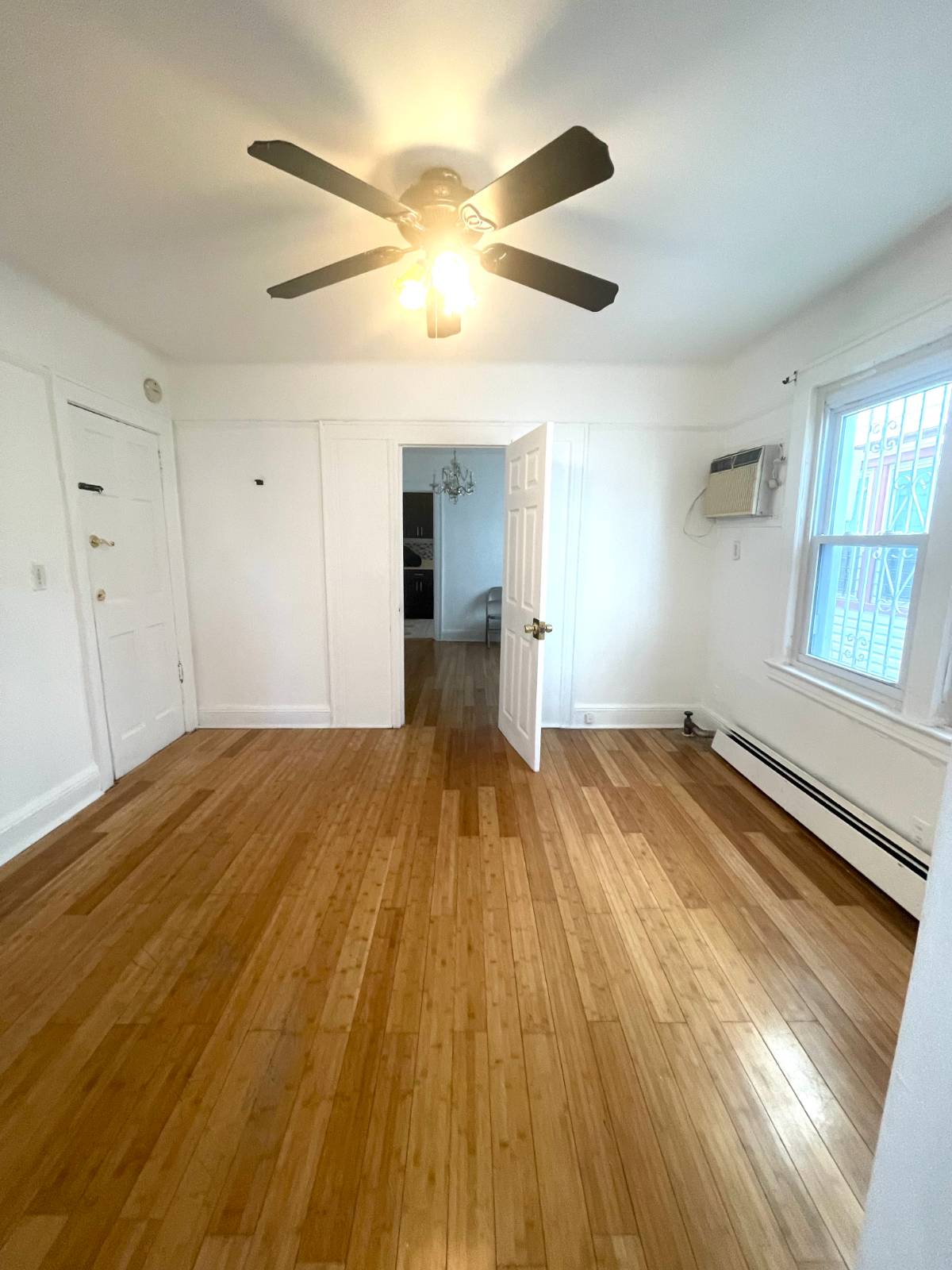 #9 photo, 91-26 183 st, hollis , NY 11423