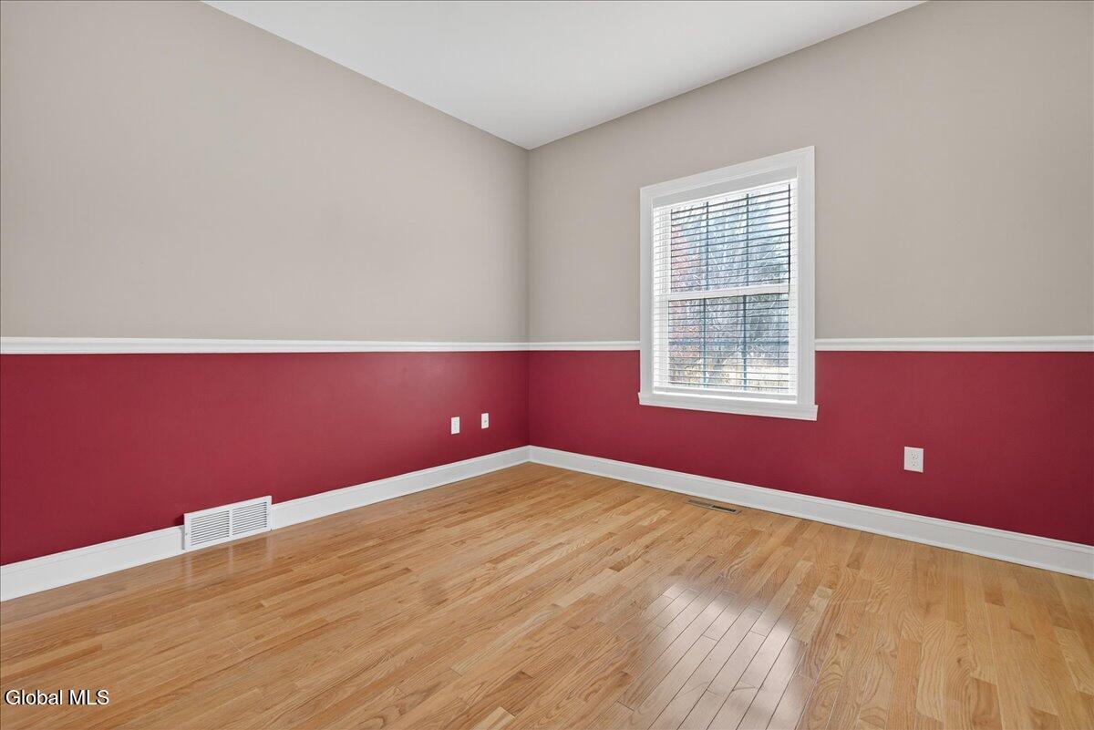 #21 photo, 18 Lakepointe Way, 纽约州 Stillwater , NY 12866