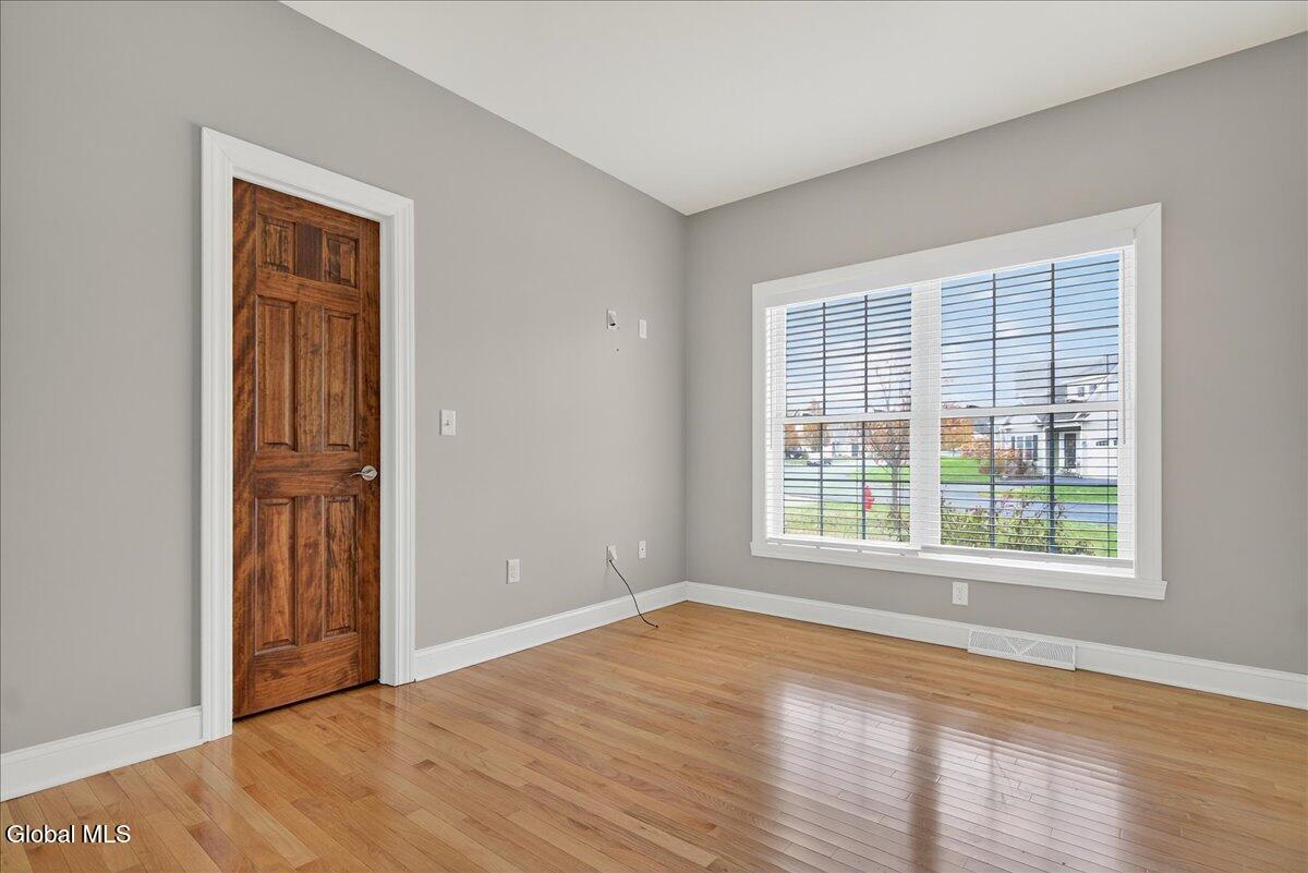 #22 photo, 18 Lakepointe Way, 纽约州 Stillwater , NY 12866