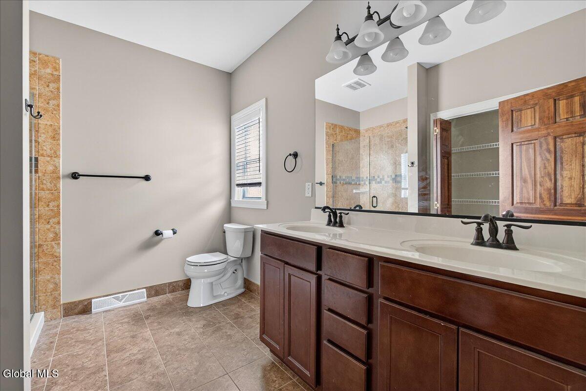 #26 photo, 18 Lakepointe Way, 纽约州 Stillwater , NY 12866