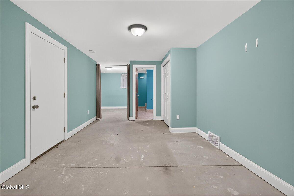 #30 photo, 18 Lakepointe Way, 纽约州 Stillwater , NY 12866