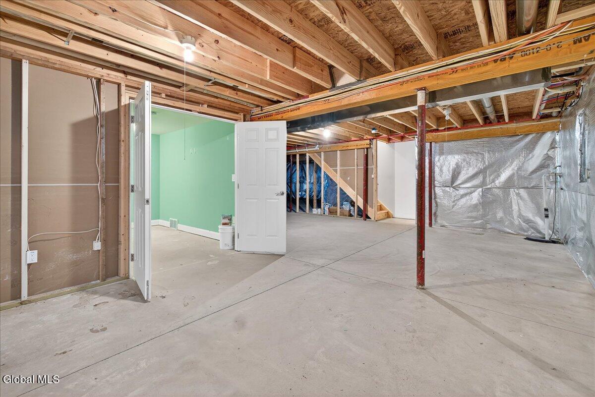 #32 photo, 18 Lakepointe Way, 纽约州 Stillwater , NY 12866