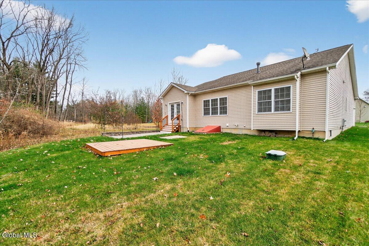 #35 photo, 18 Lakepointe Way, 纽约州 Stillwater , NY 12866