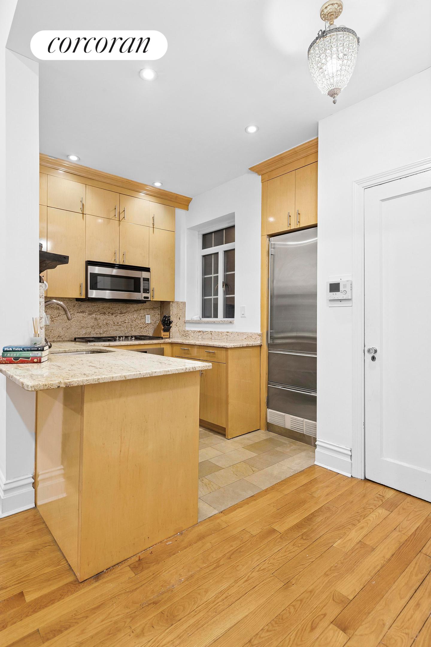 #6 photo, New York City, Lenox Hill , NY 10021