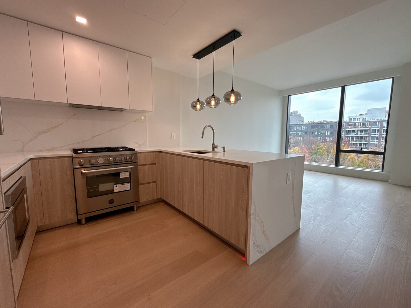 #4 photo, 11-36 45TH Road, Long Island City , NY 11101