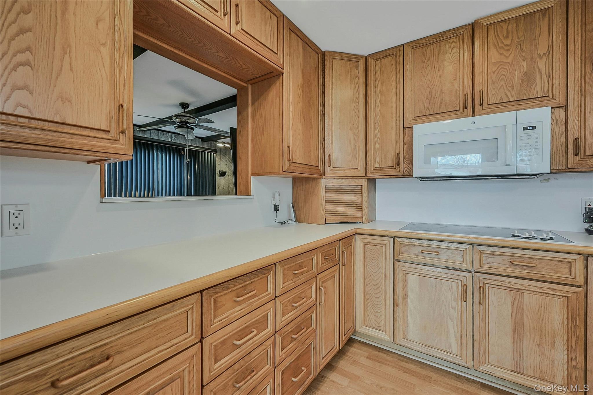 #15 photo, 66 Rosemary Place, מחוז סאפוק East Islip , NY 11730