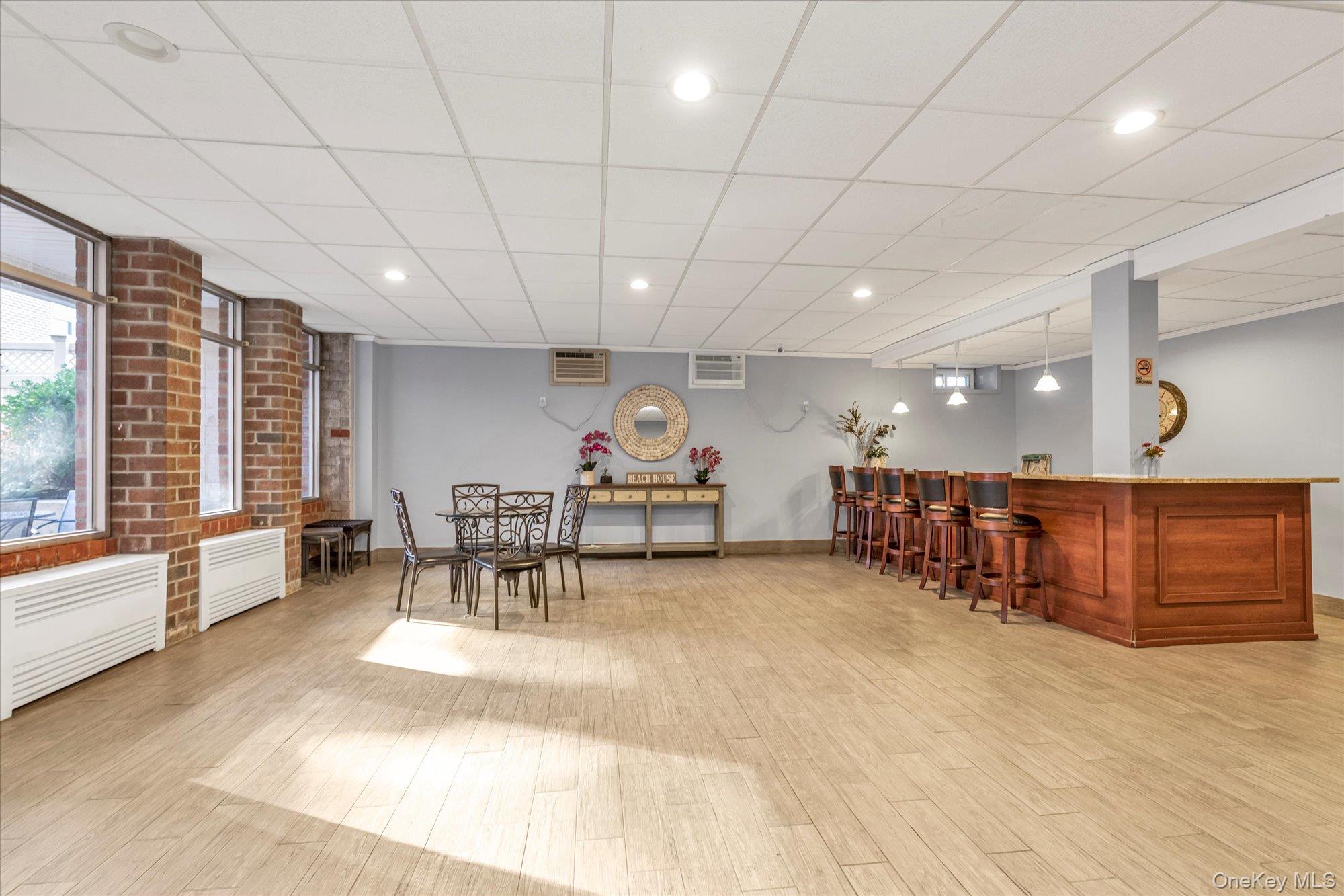 #15 photo, 740 Broadway, 长岛 长滩 Long Beach , NY 11561