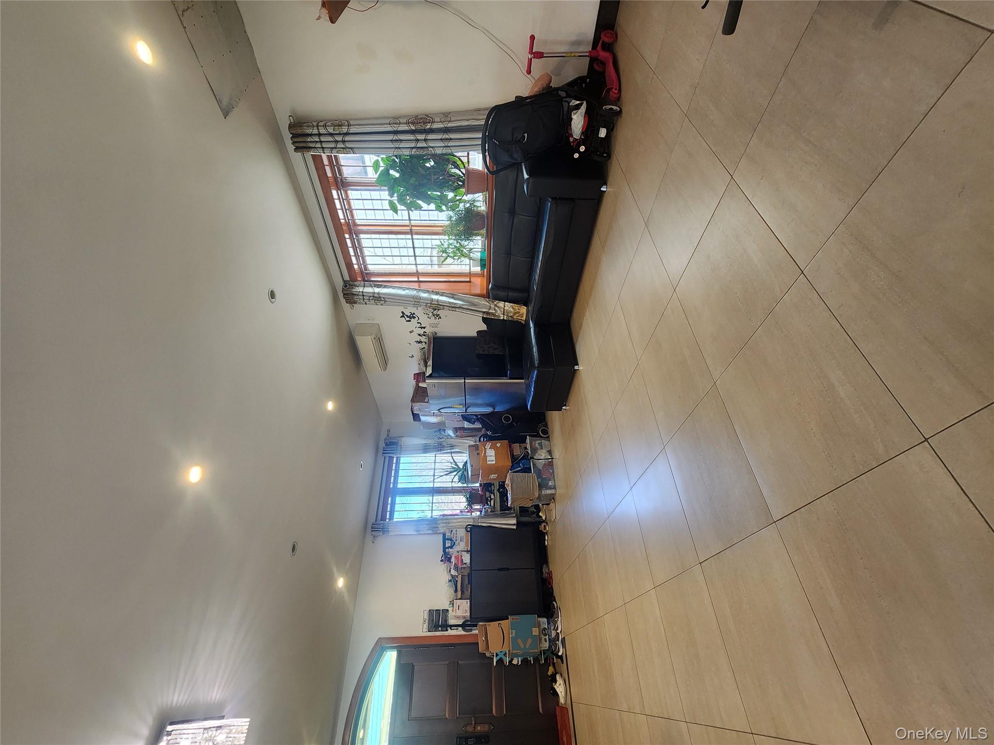 #3 photo, 13910 14th Avenue, 뉴욕퀸즈 Whitestone , NY 11357