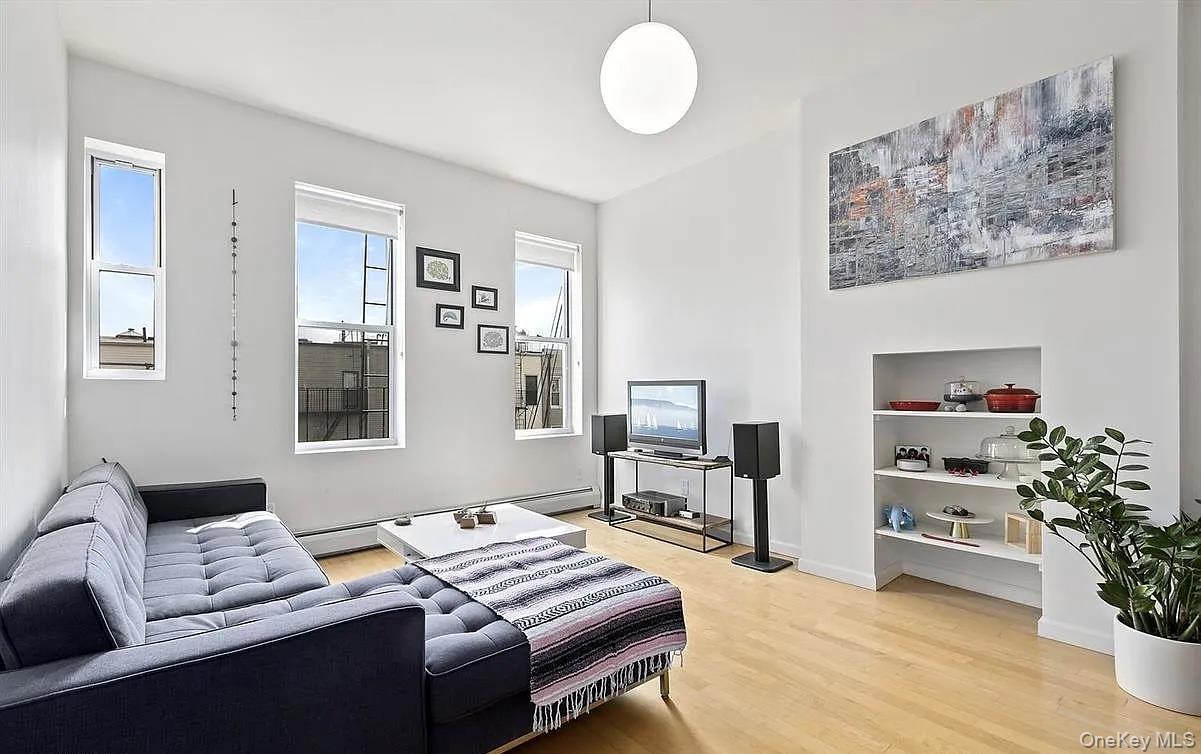 #1 photo, 226 Stanhope Street, 布鲁克林 Brooklyn , NY 11237