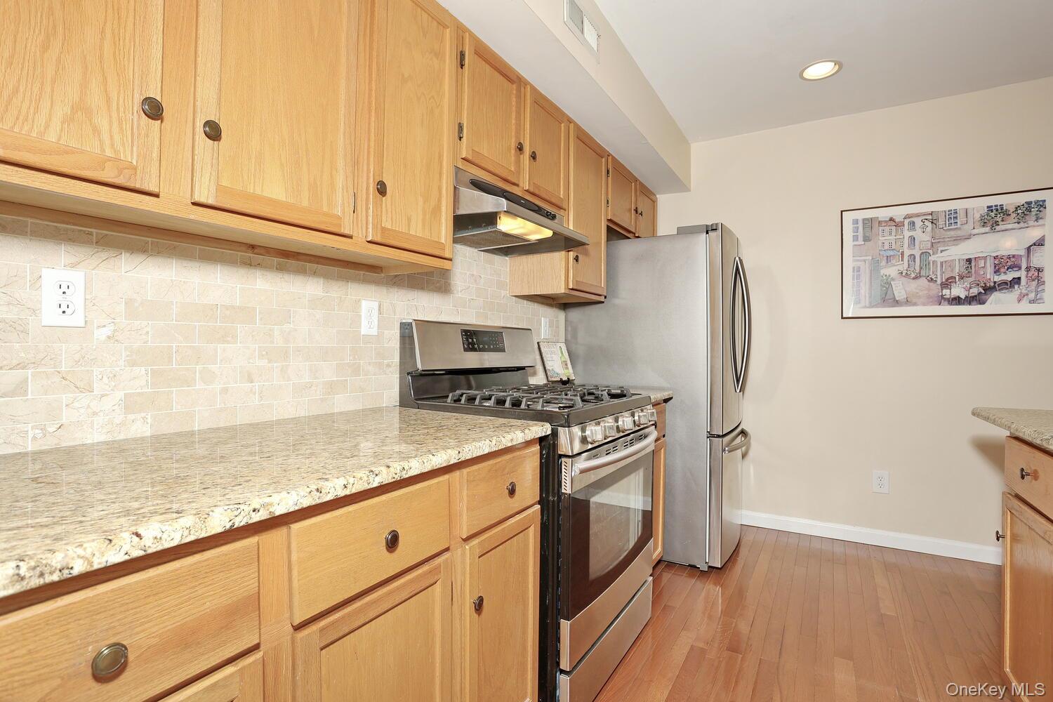 #12 photo, 262 E Crooked Hill Road, Pearl River , NY 10965