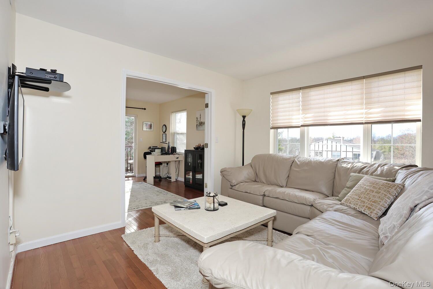 #19 photo, 262 E Crooked Hill Road, Pearl River , NY 10965