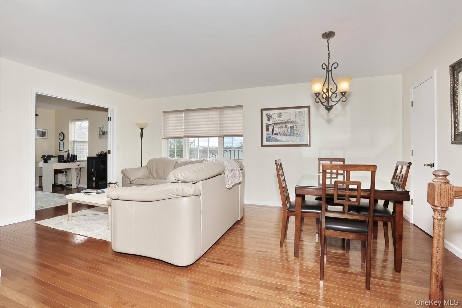 #5 photo, 262 E Crooked Hill Road, Pearl River , NY 10965