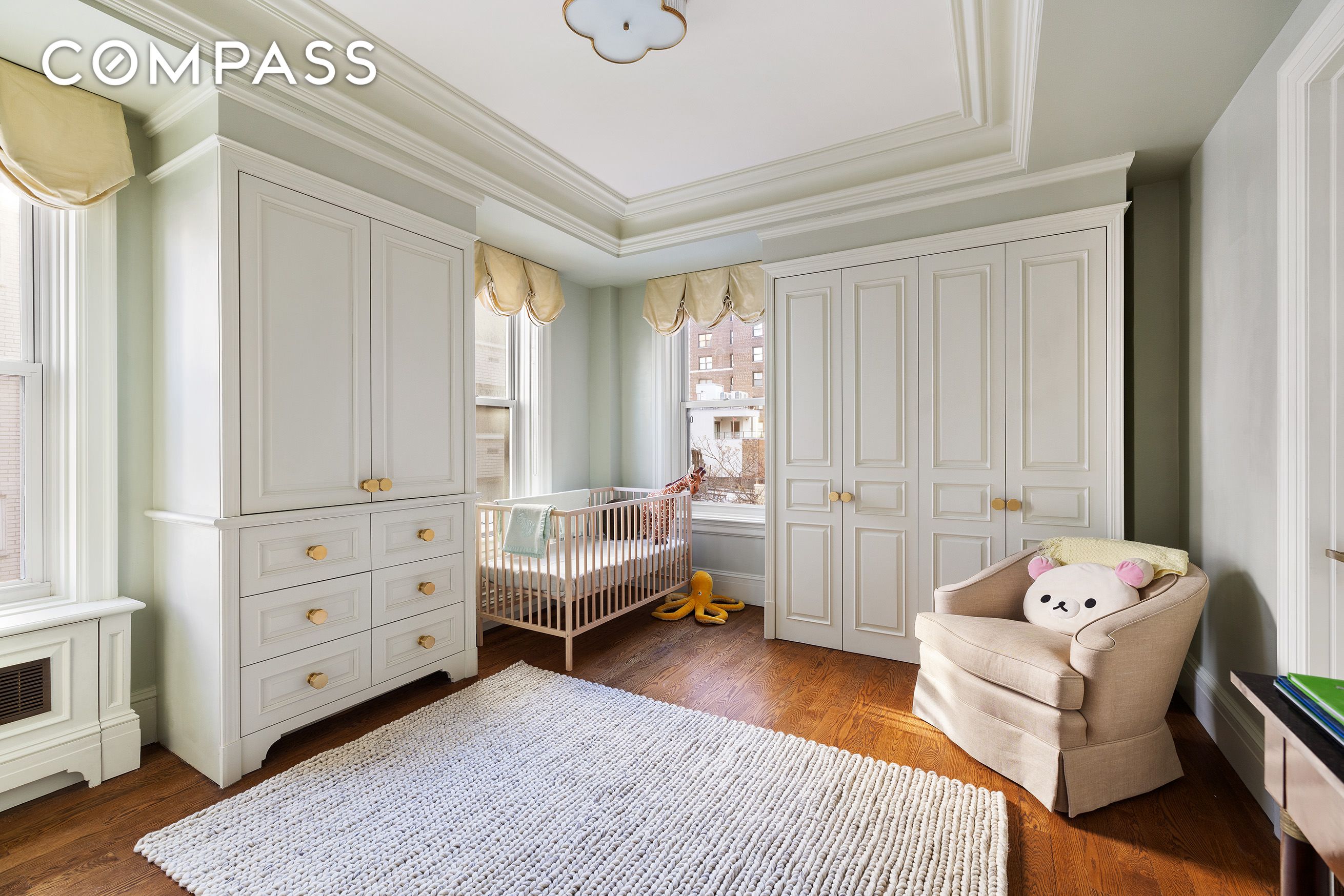 #8 photo, 29 E 64th Street, Lenox Hill , NY 10065