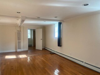 #2 photo, Glendale, Glendale , NY 11385