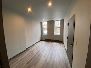 #5 photo, Ridgewood, Ridgewood , NY 11385