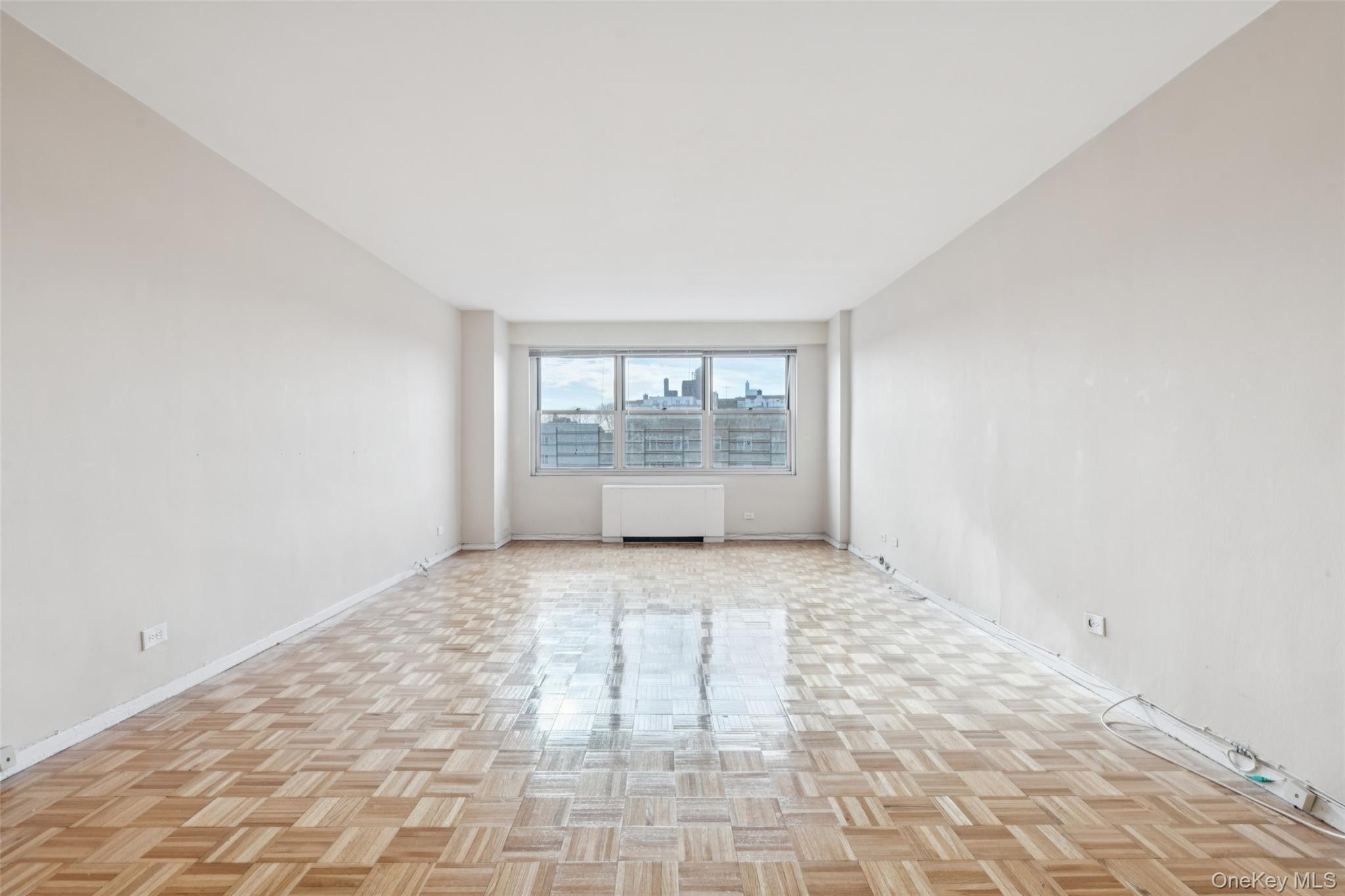 #13 photo, 111-20 73rd Avenue, Forest Hills , NY 11375