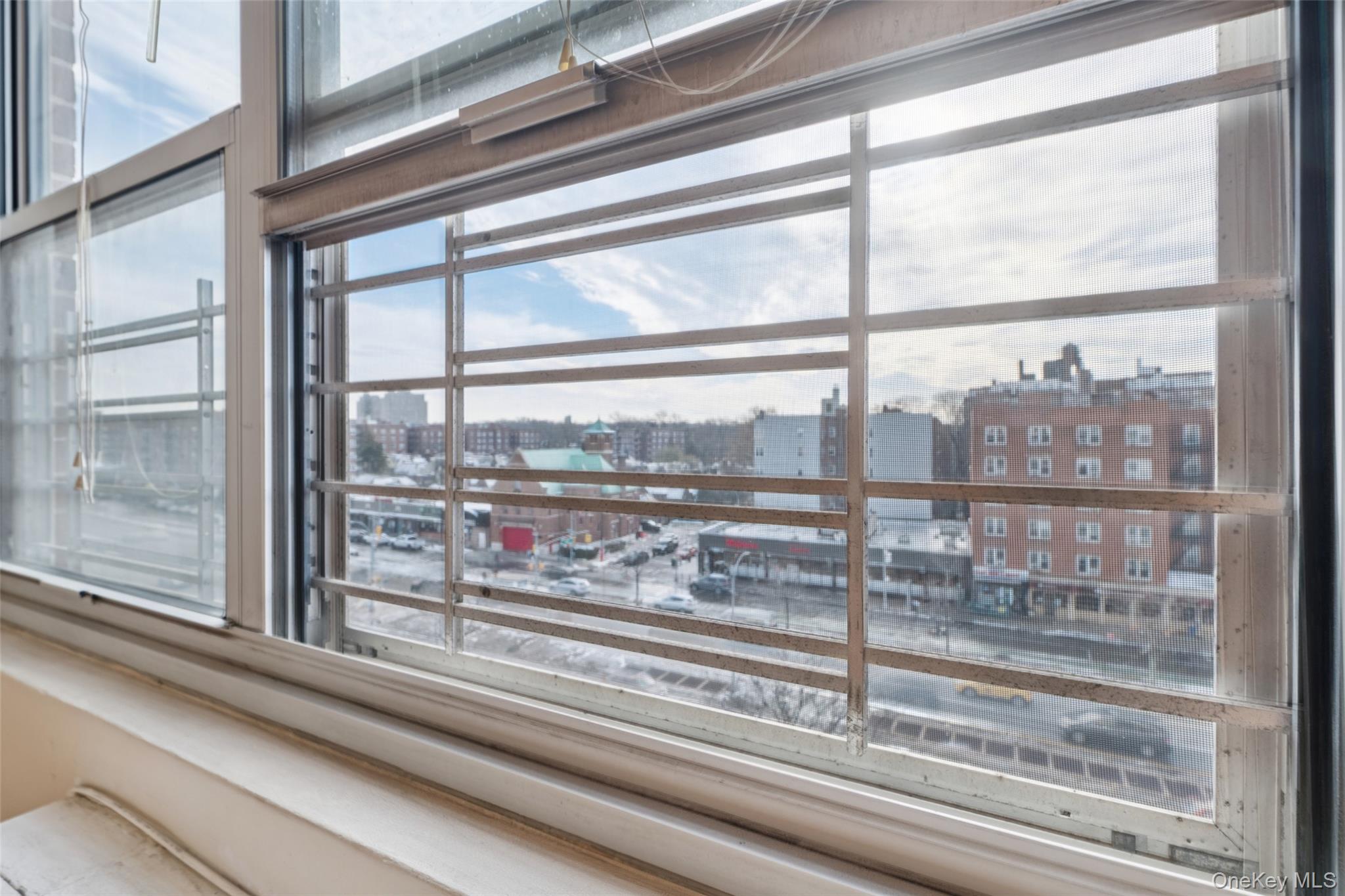 #17 photo, 111-20 73rd Avenue, Forest Hills , NY 11375