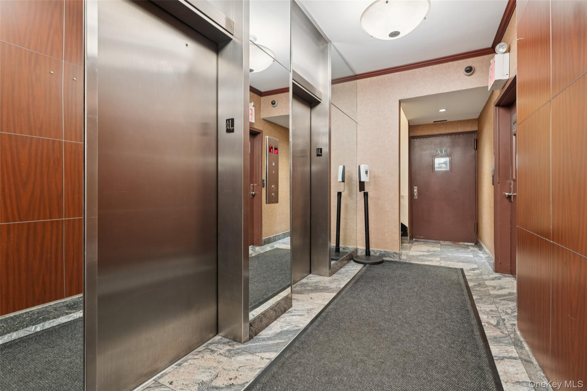 #8 photo, 111-20 73rd Avenue, Forest Hills , NY 11375