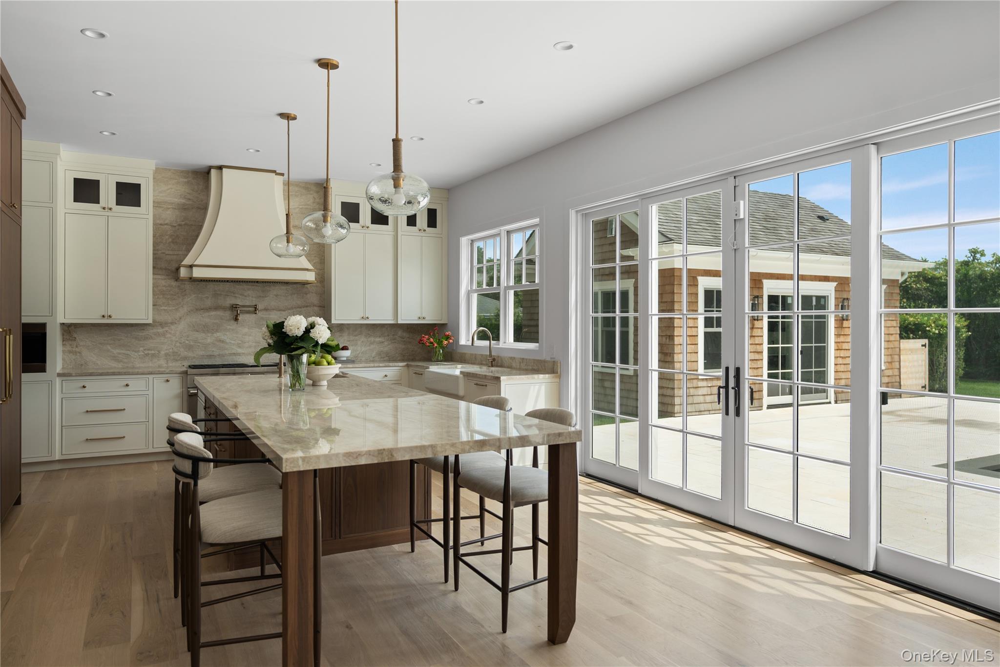 #11 photo, 100 Narrow Lane, 롱 아일랜드 Southampton , NY 11968