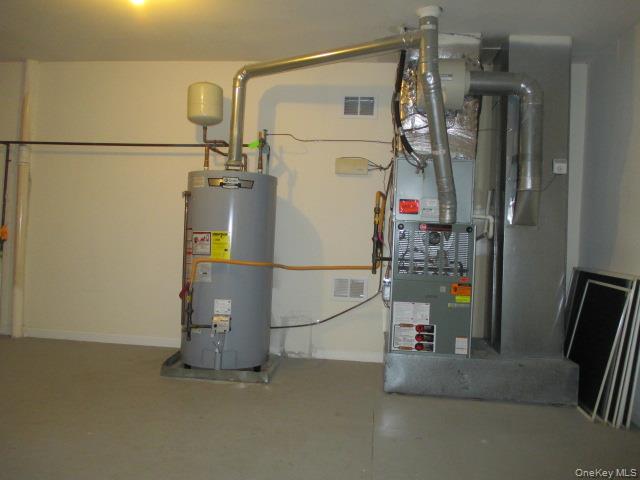 #17 photo, 177 Melody Court, 东长岛 Brookhaven , NY 11941