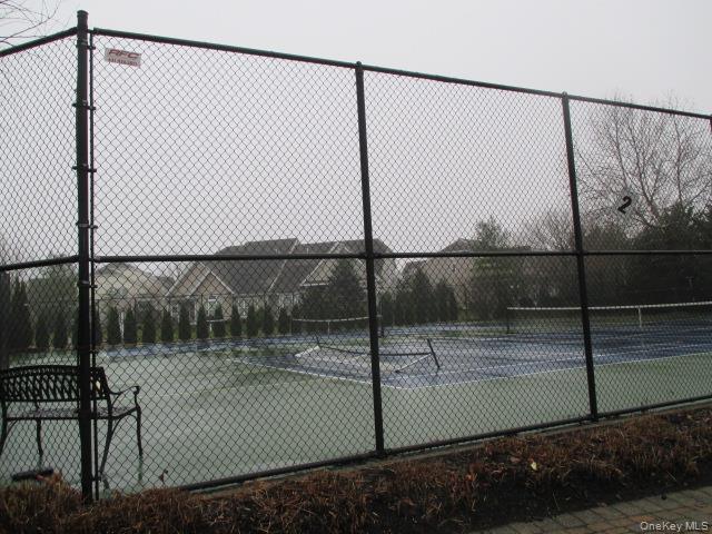 #20 photo, 177 Melody Court, 东长岛 Brookhaven , NY 11941