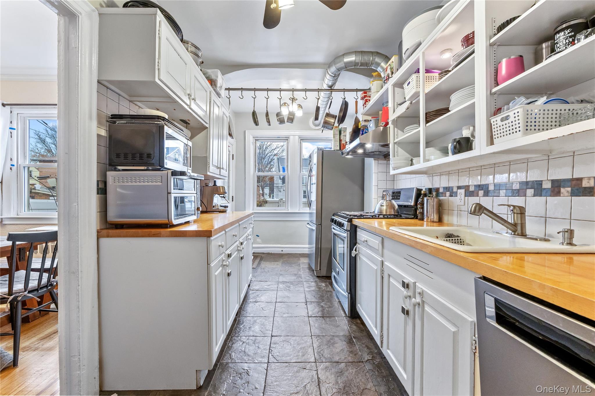 #10 photo, 32-20 213th Street, Куинс ‖ Bayside , NY 11361