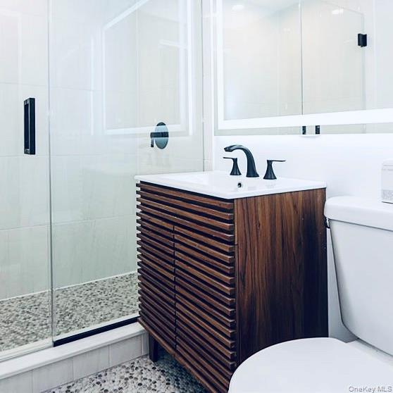 #8 photo, 2 Park Avenue, नासाउ काउंटी Greenvale , NY 11548