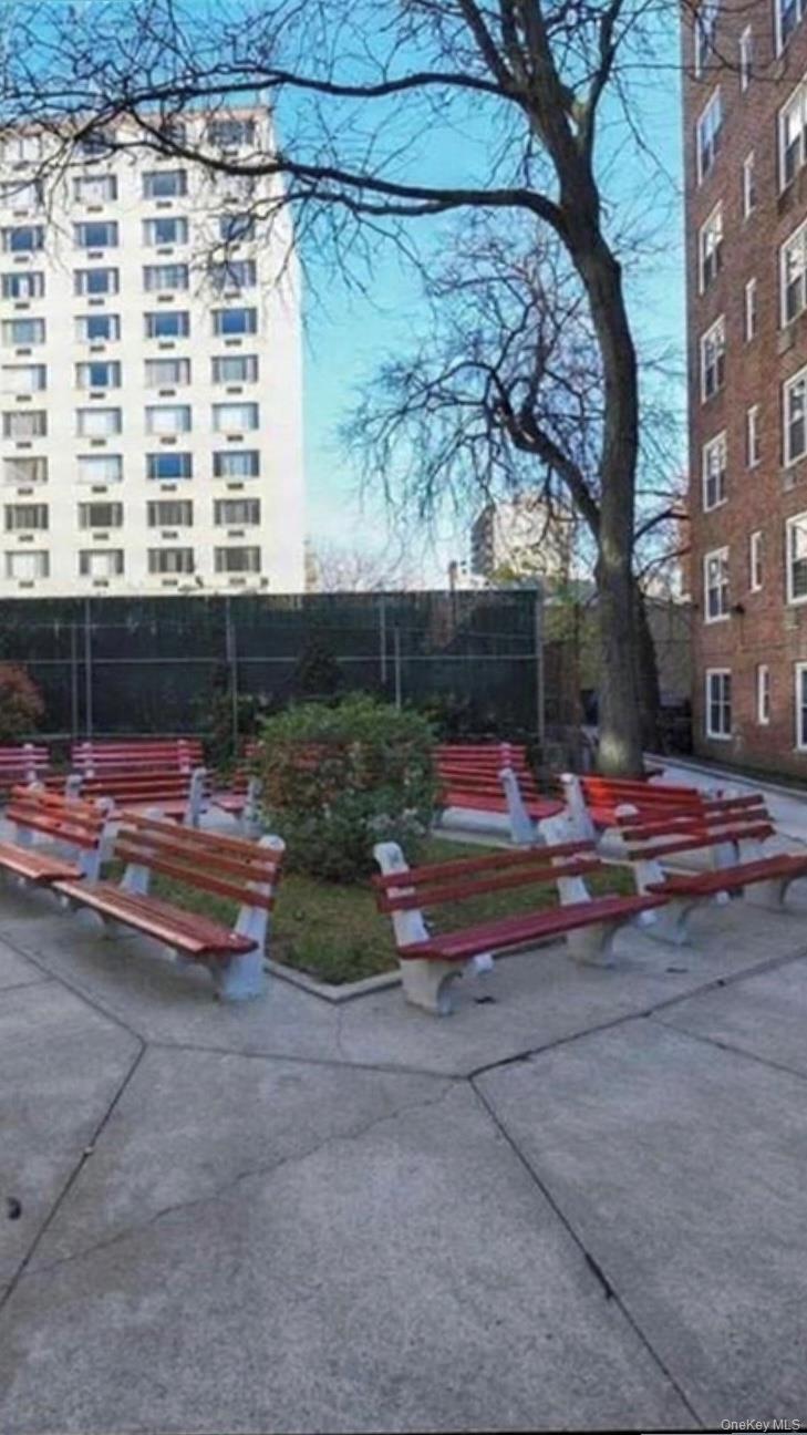 #5 photo, 142-05 Roosevelt Avenue, Куинс ‖ Flushing , NY 11354