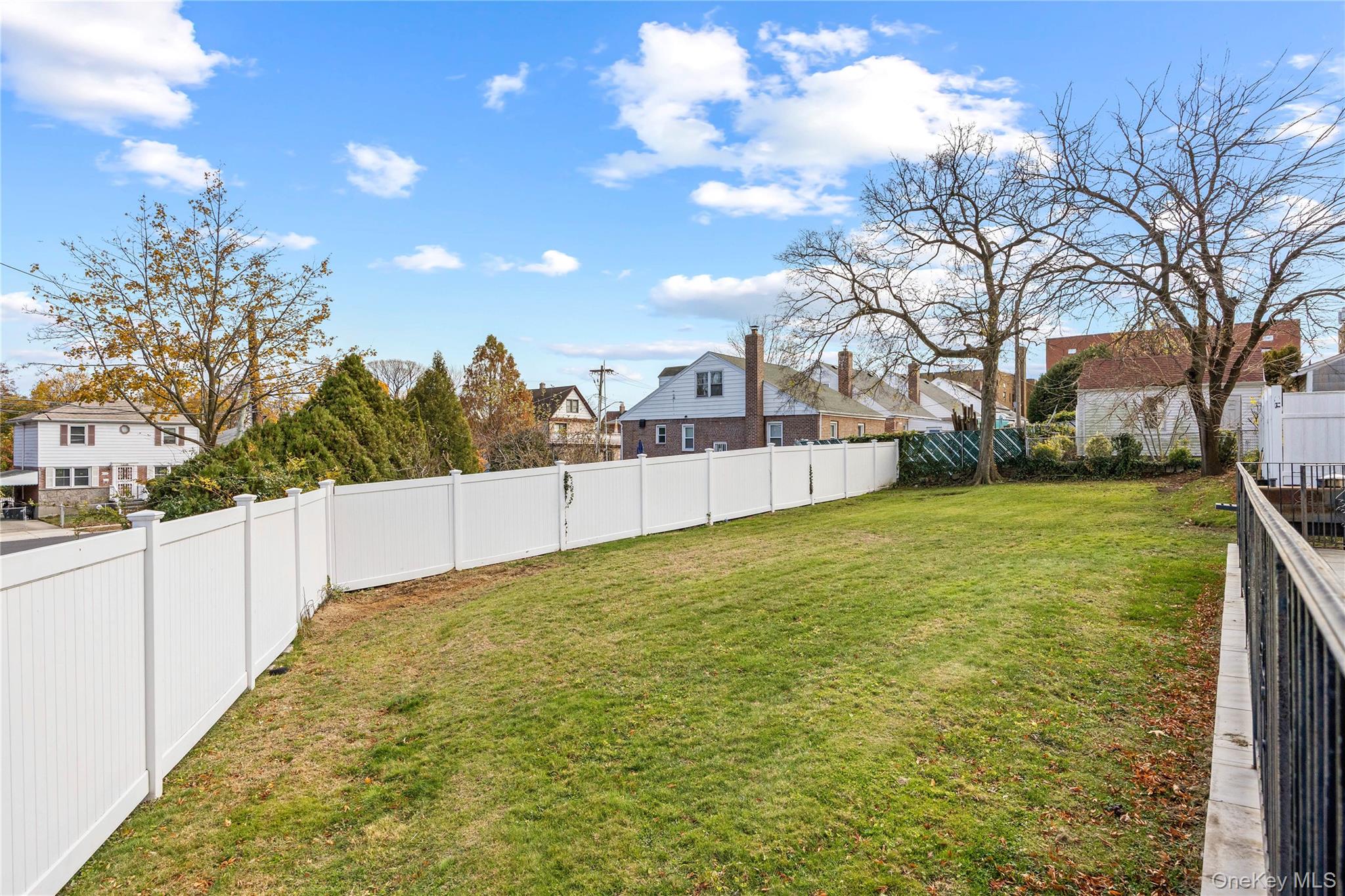 #20 photo, 146-36 13th Avenue, 뉴욕퀸즈 Whitestone , NY 11357