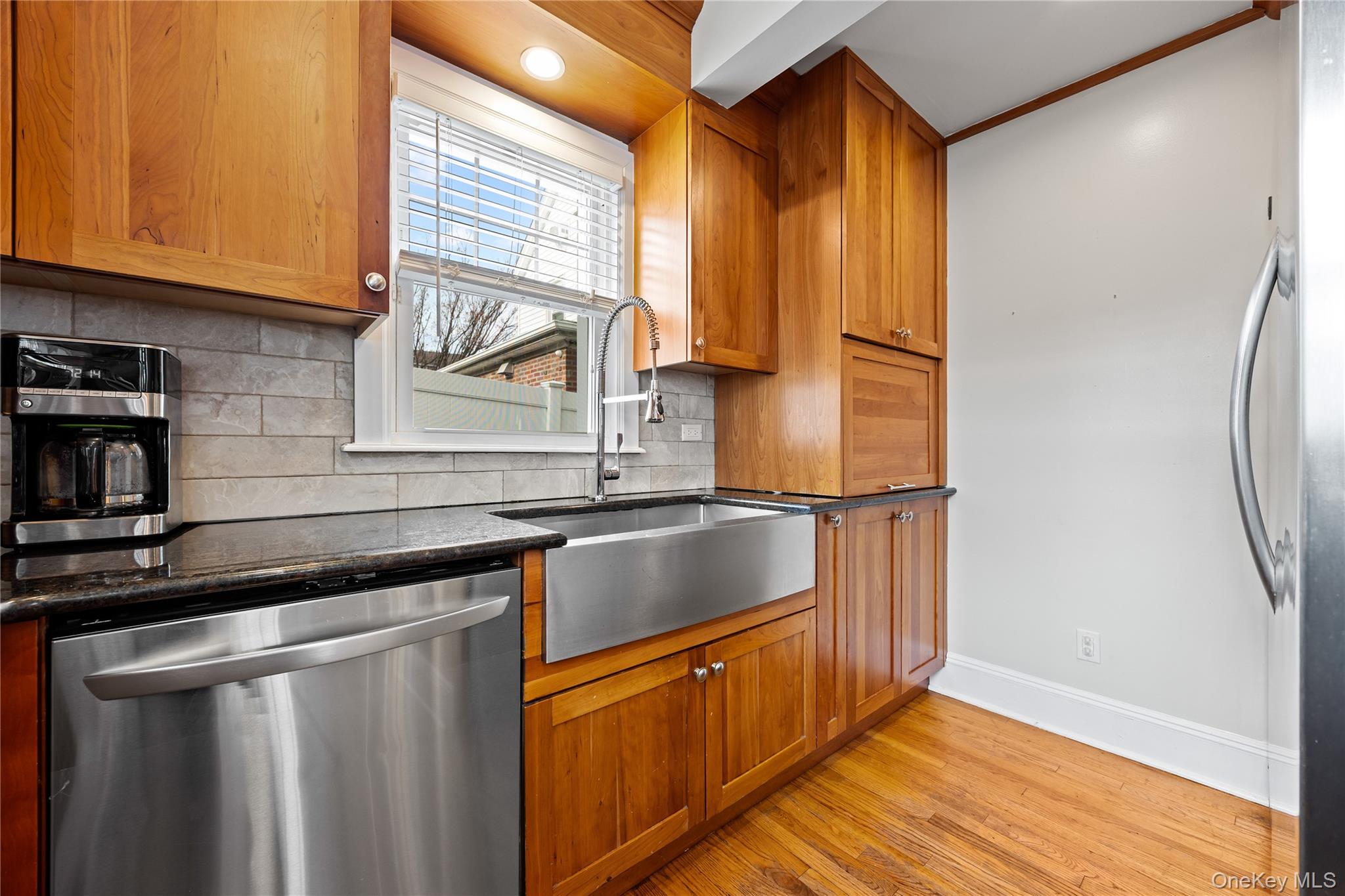 #8 photo, 146-36 13th Avenue, 뉴욕퀸즈 Whitestone , NY 11357