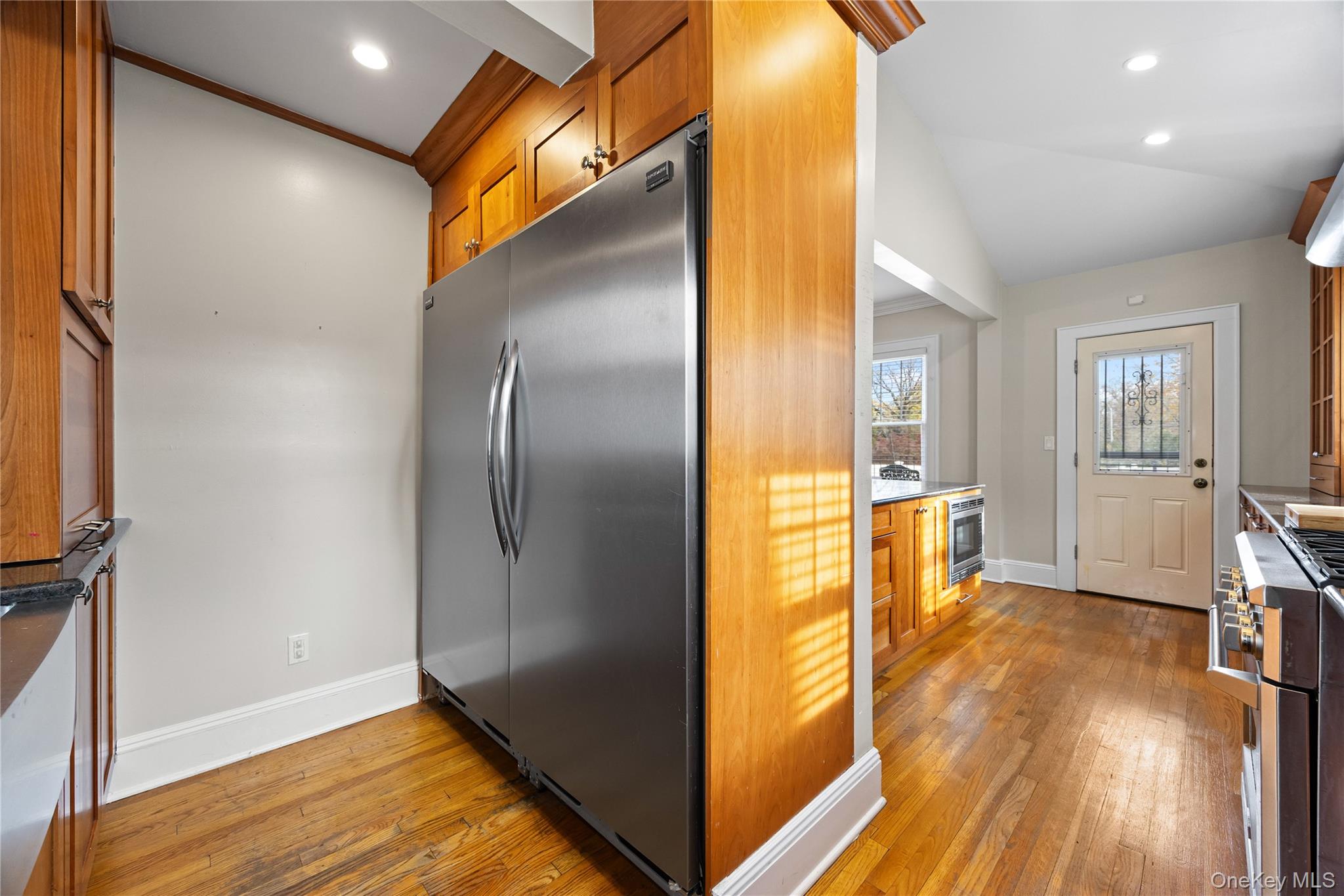 #9 photo, 146-36 13th Avenue, 뉴욕퀸즈 Whitestone , NY 11357