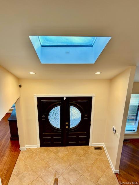 #6 photo, 5 Carman Court, सफ़ोक काउंटी Dix Hills , NY 11746