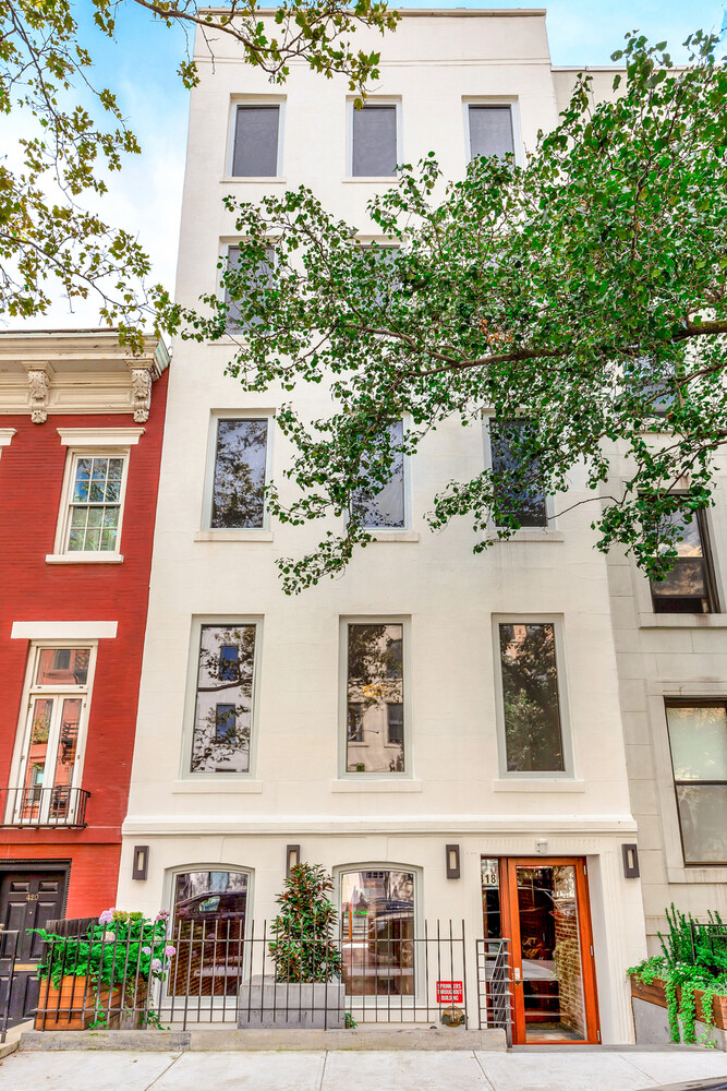 #10 photo, New York City, Yorkville , NY 10028