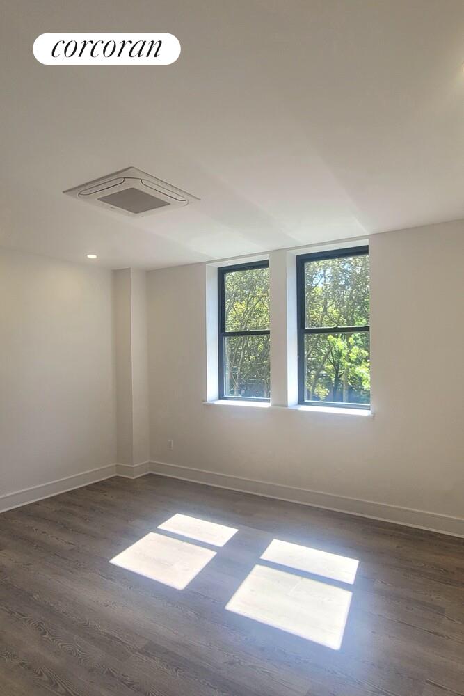 #17 photo, New York City, Upper West Side , NY 10024