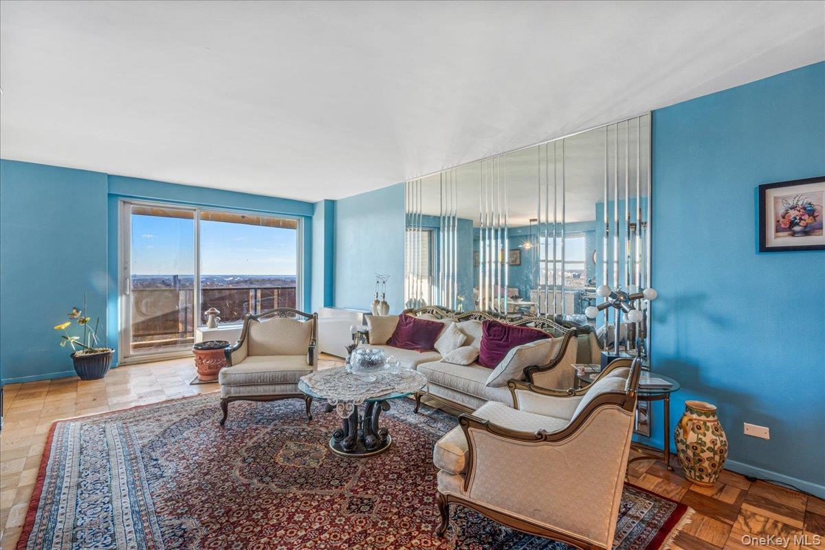 #4 photo, 110-11 Queens Boulevard, Forest Hills , NY 11375