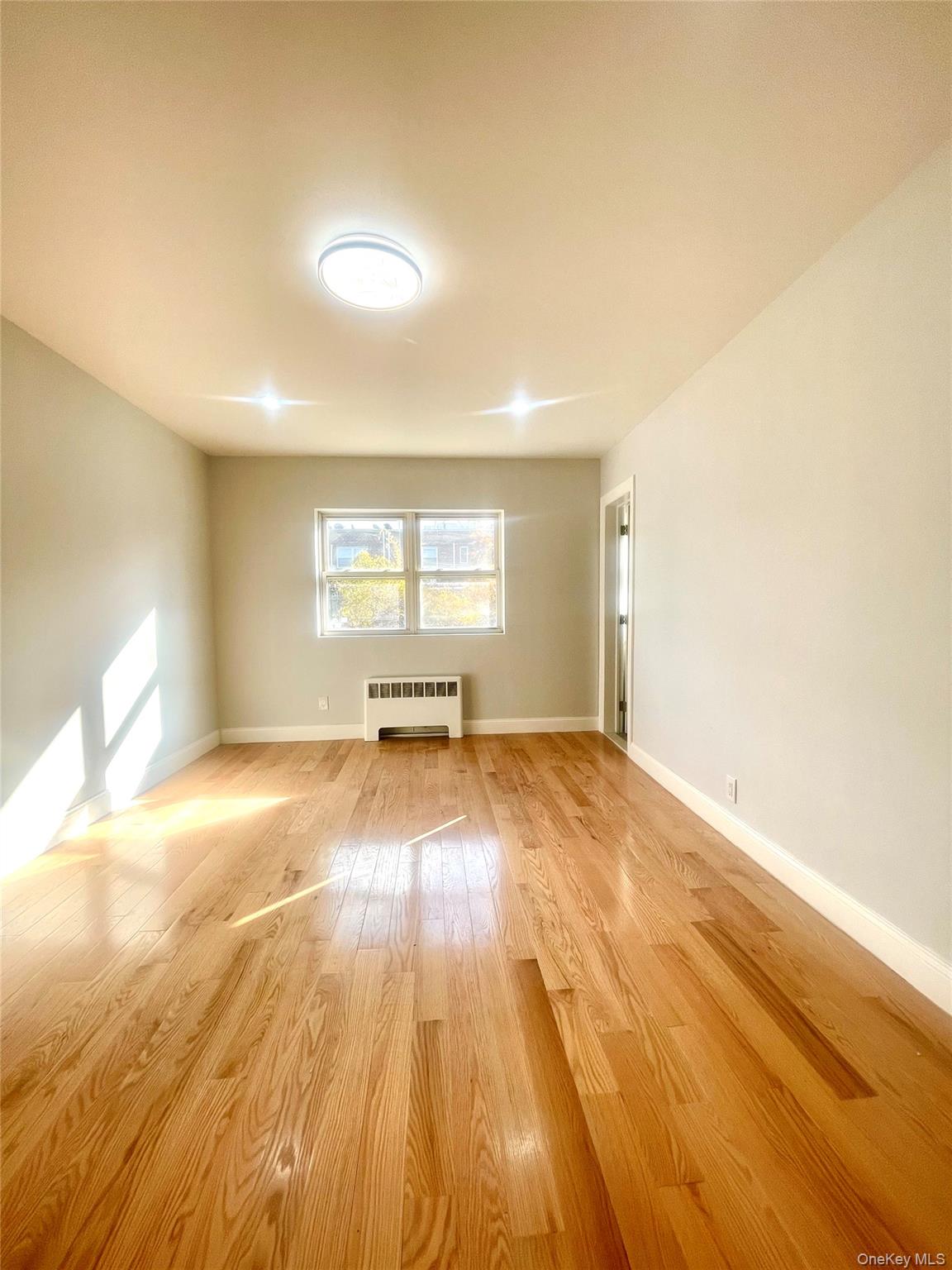 #10 photo, 140-14 68th Drive, Flushing , NY 11367