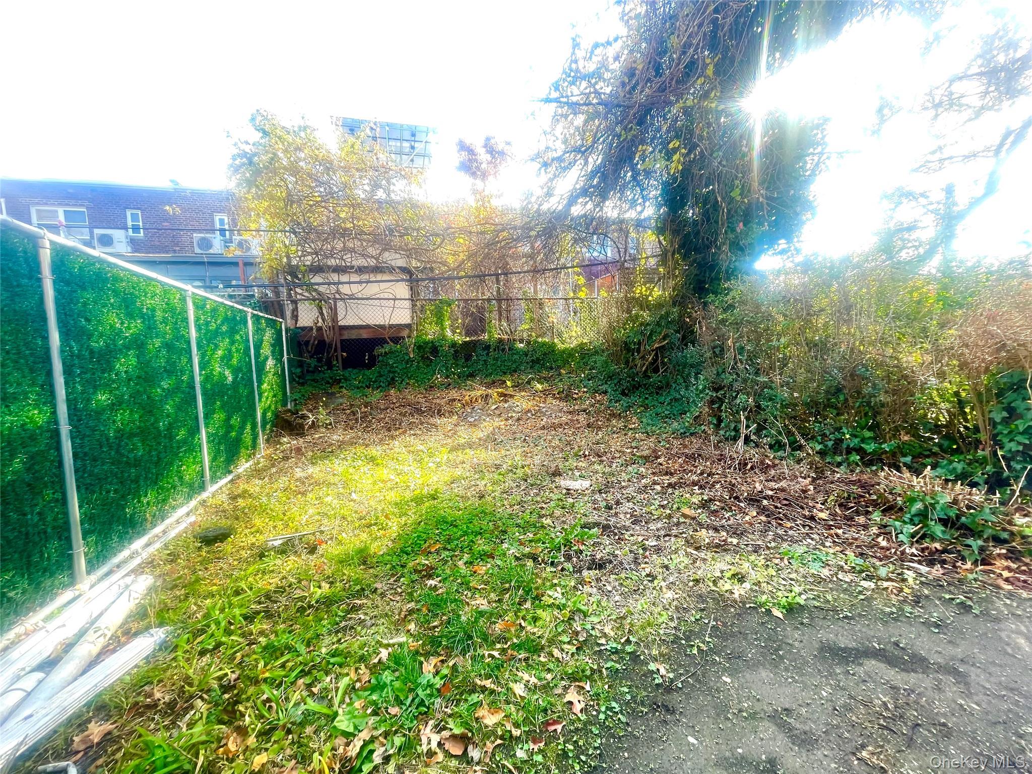 #17 photo, 140-14 68th Drive, Flushing , NY 11367