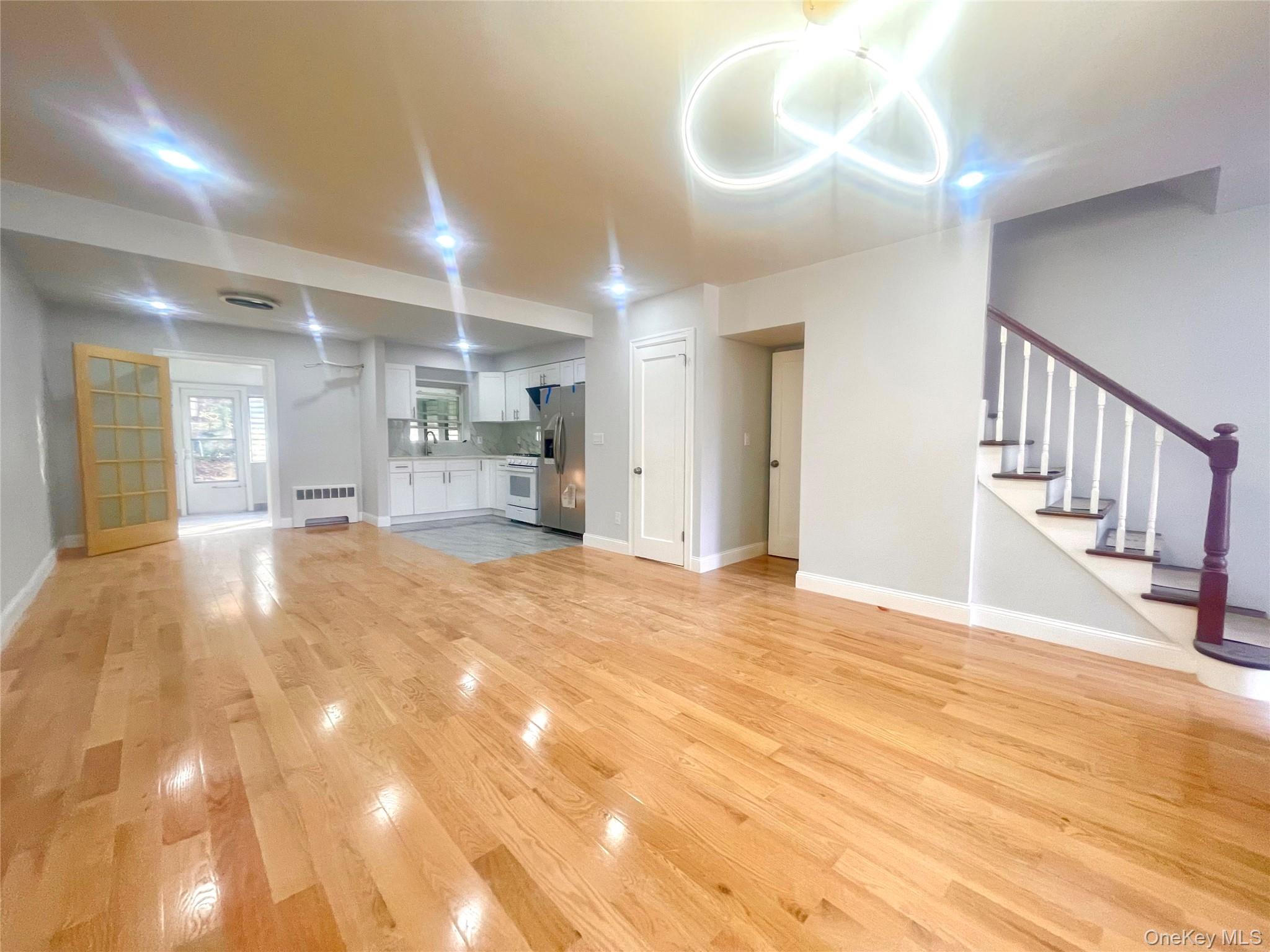 #3 photo, 140-14 68th Drive, Flushing , NY 11367