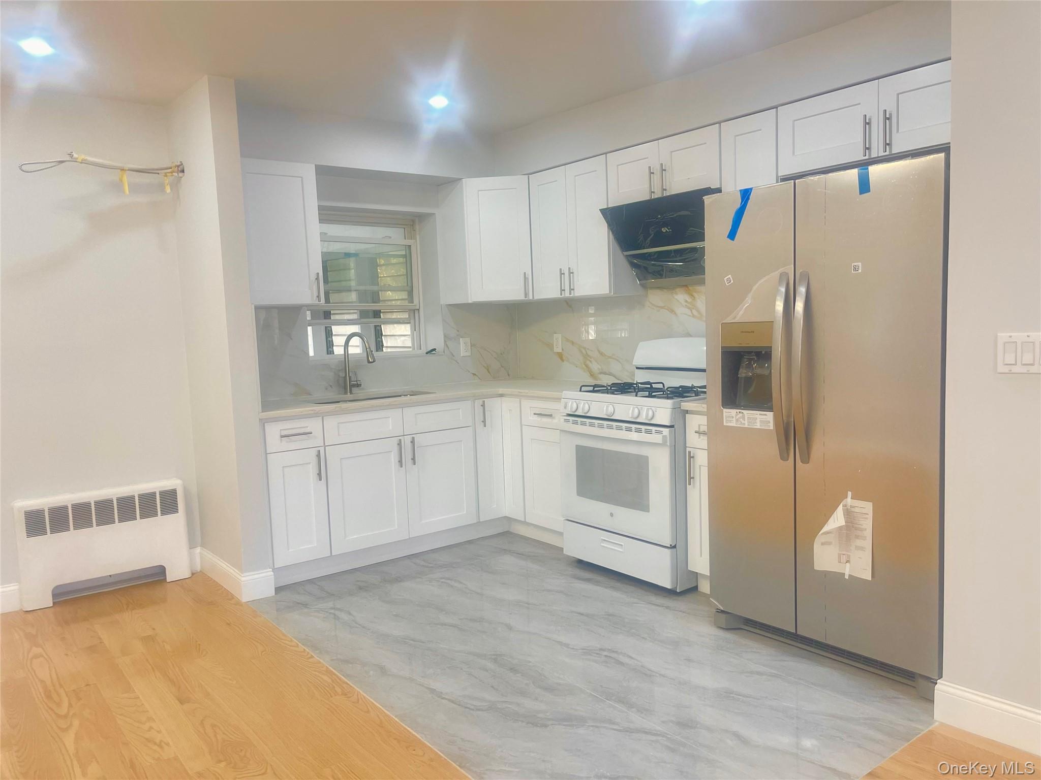 #5 photo, 140-14 68th Drive, Flushing , NY 11367