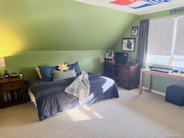 #16 photo, 286 Pacific Street, מחוז נסאו Massapequa Park , NY 11762