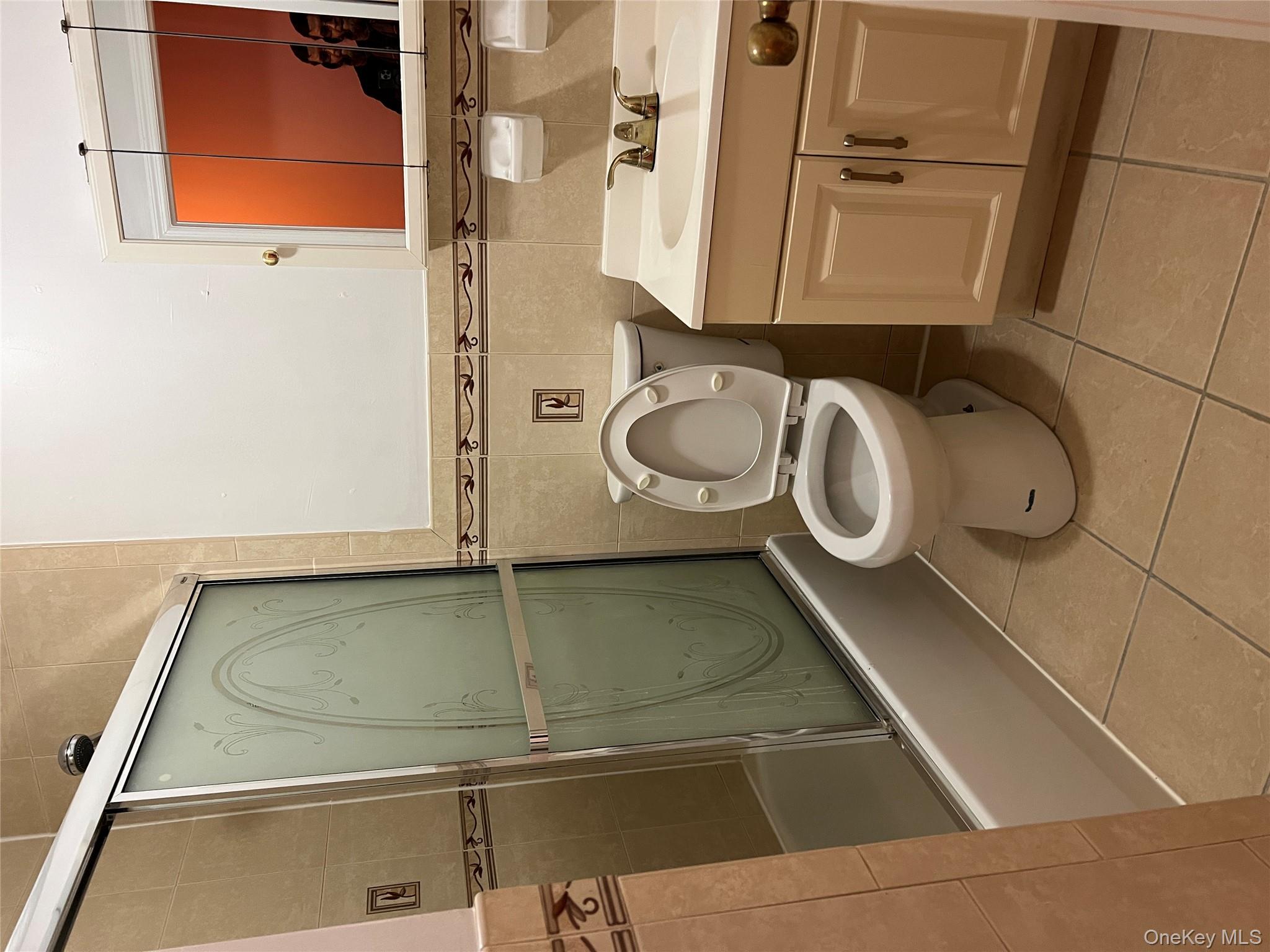 #7 photo, 169-11 105 Ave, Jamaica , NY 11433