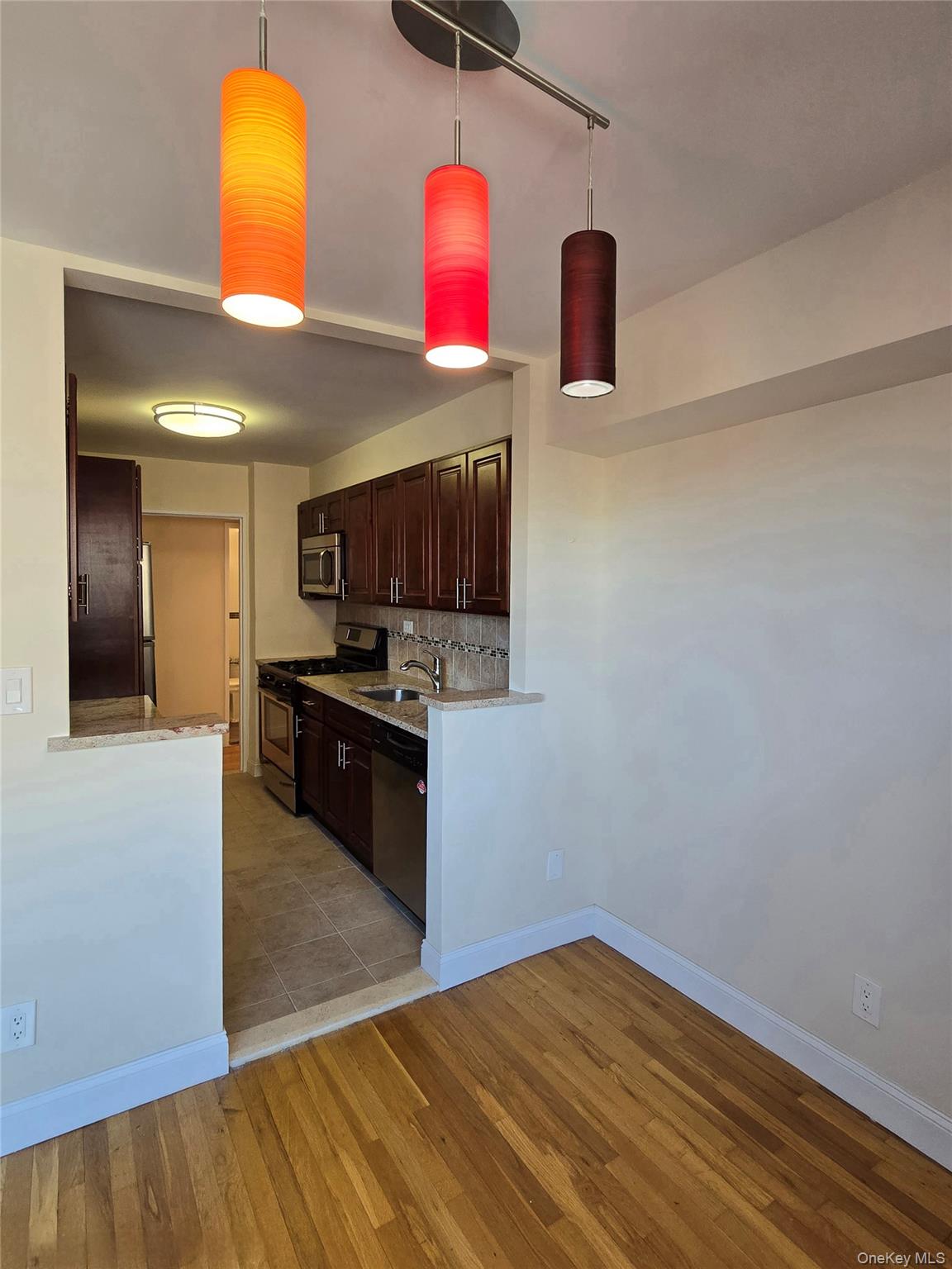 #6 photo, 89-40 151, 皇后区 霍华德滩 Howard Beach , NY 11414