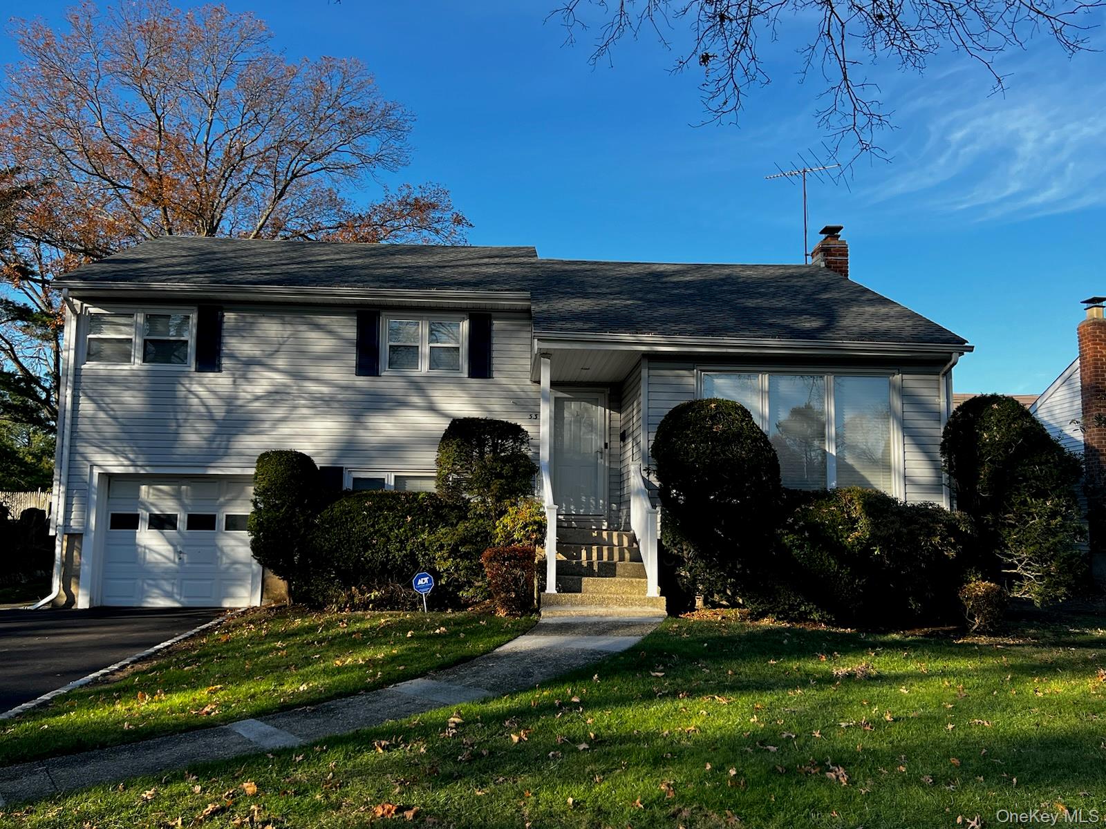 #1 photo, 53 East Drive, 롱 아일랜드 Garden City , NY 11530