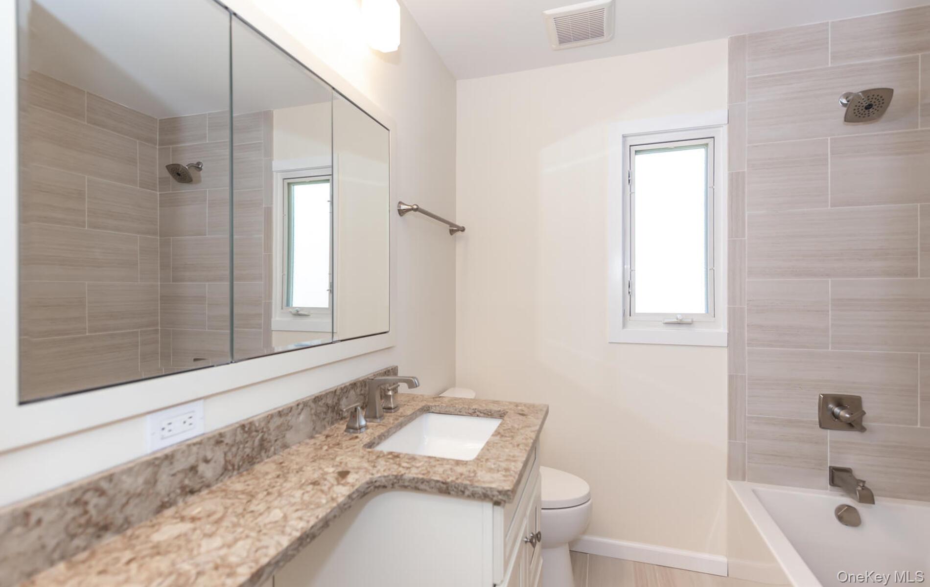 #12 photo, 53 East Drive, 롱 아일랜드 Garden City , NY 11530