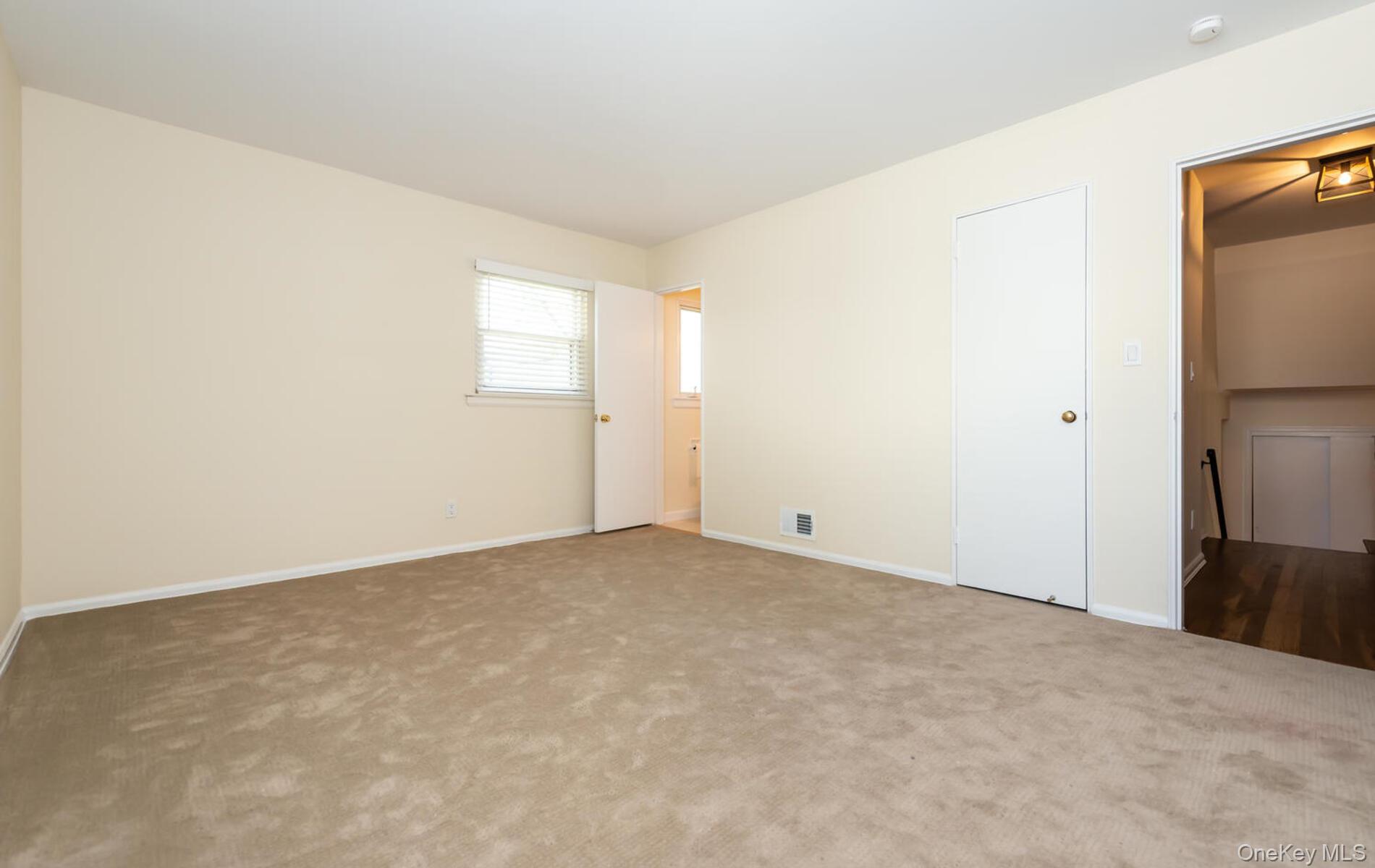 #8 photo, 53 East Drive, 롱 아일랜드 Garden City , NY 11530